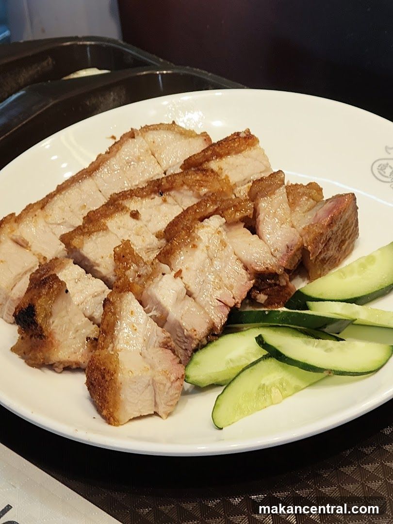 Crispy Pork Belly with Cucumber Slices