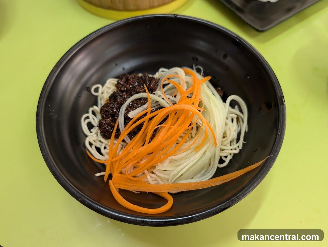 Noodles with Toppings