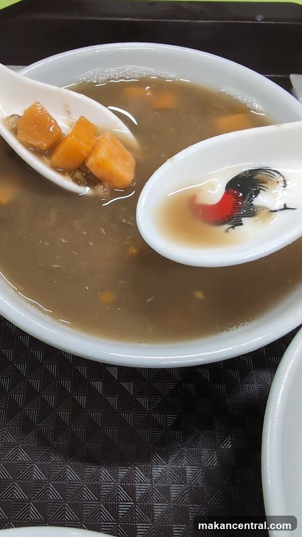 Sweet Soup with Sweet Potato and Mung Beans