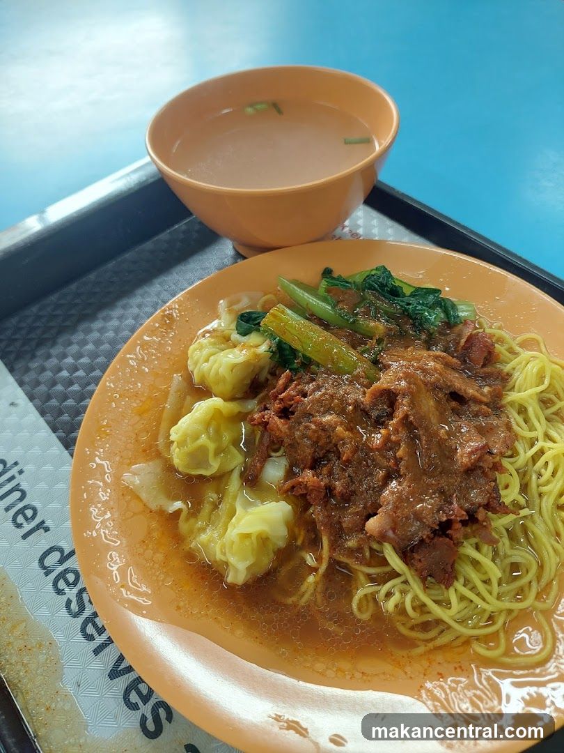Noodle Dish with Wontons and Soup
