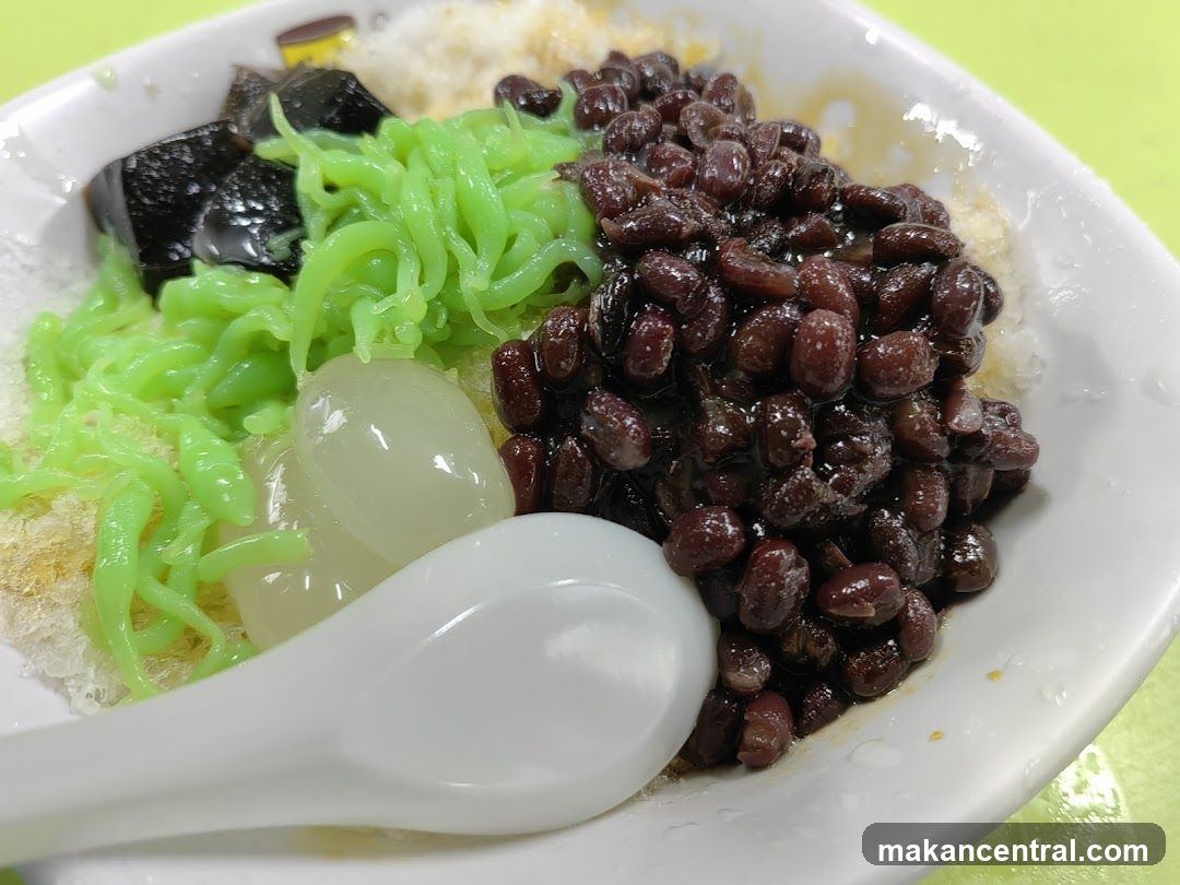 Dessert with Red Beans and Green Jelly