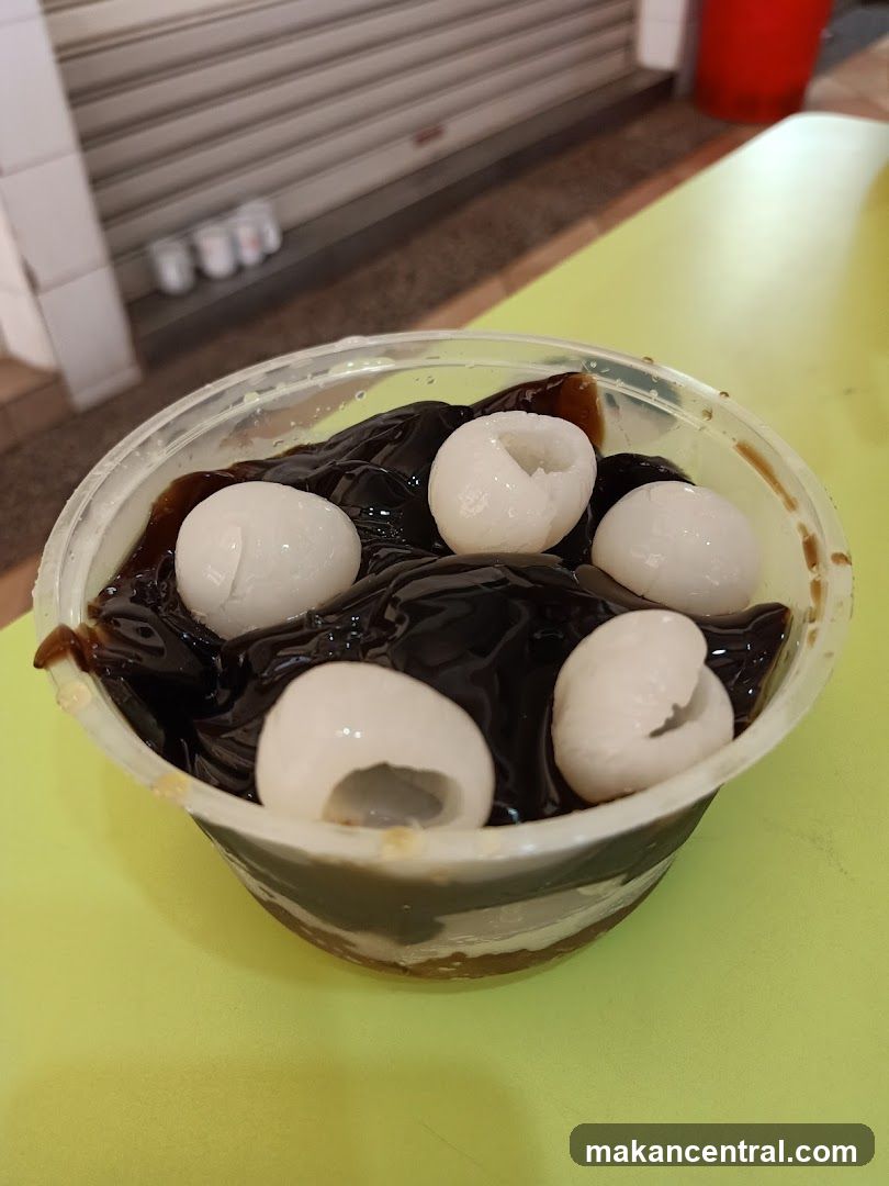 Grass Jelly with Lychees