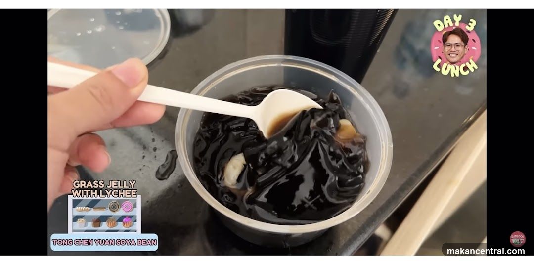 Grass Jelly with Lychee