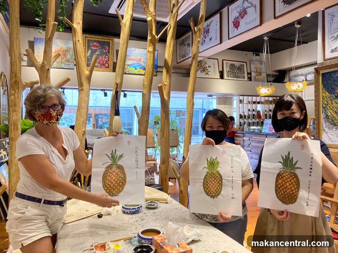Art Class with Pineapples