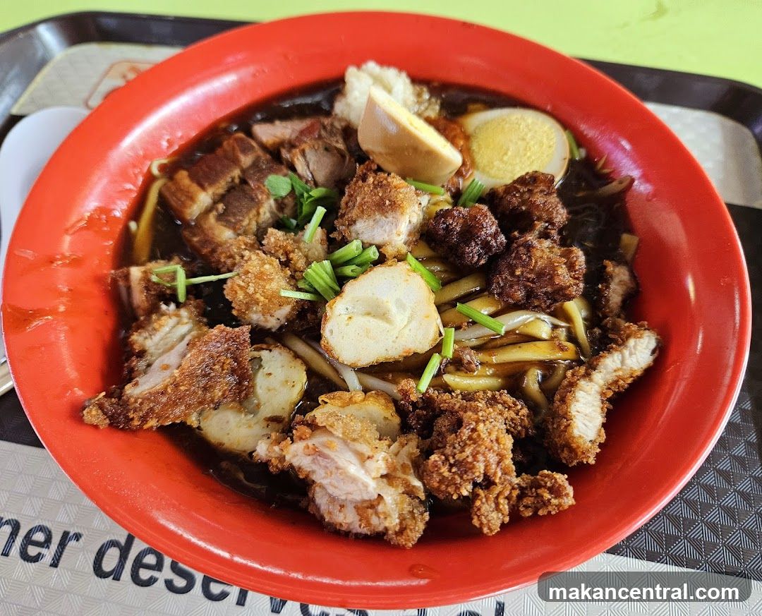 Noodles with Pork and Egg