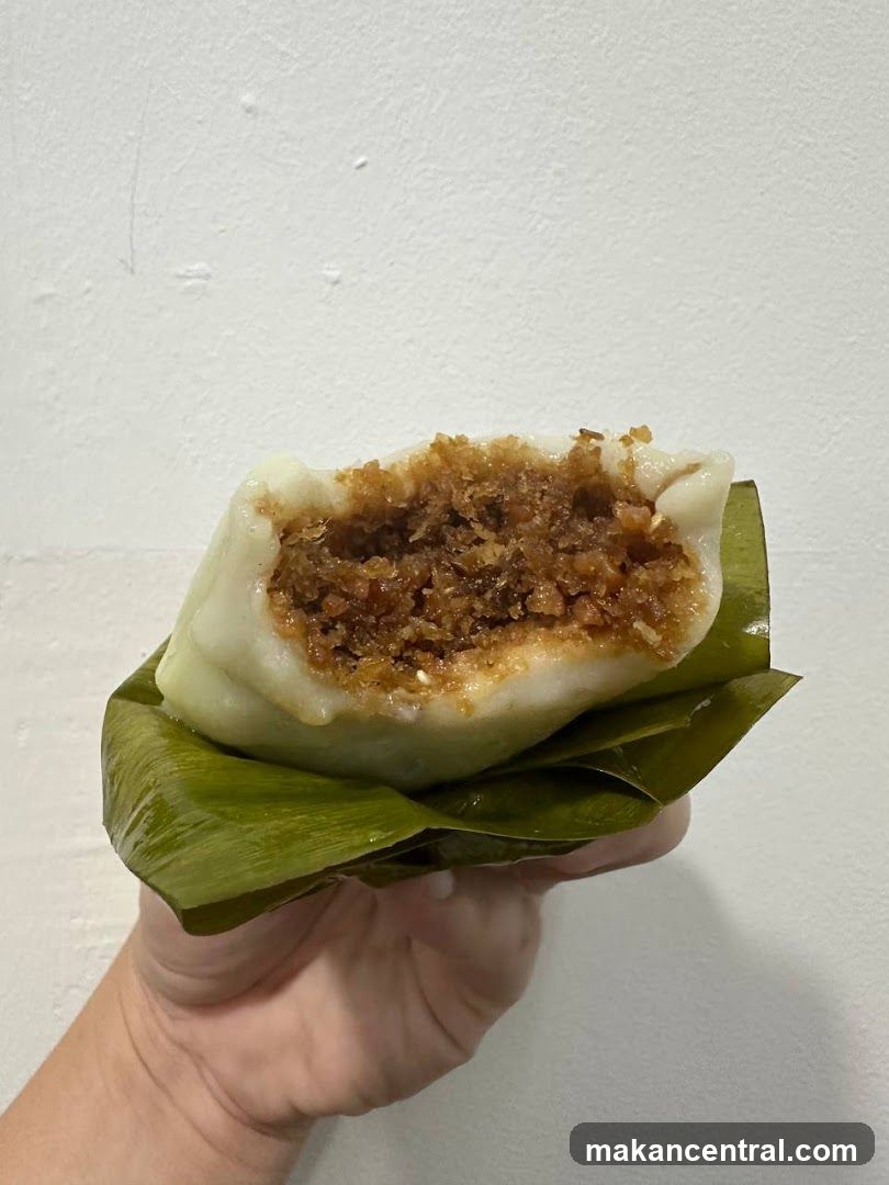 Sweetened Coconut Filling Pastry