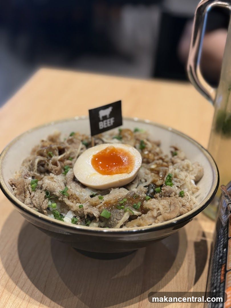 Beef bowl with egg