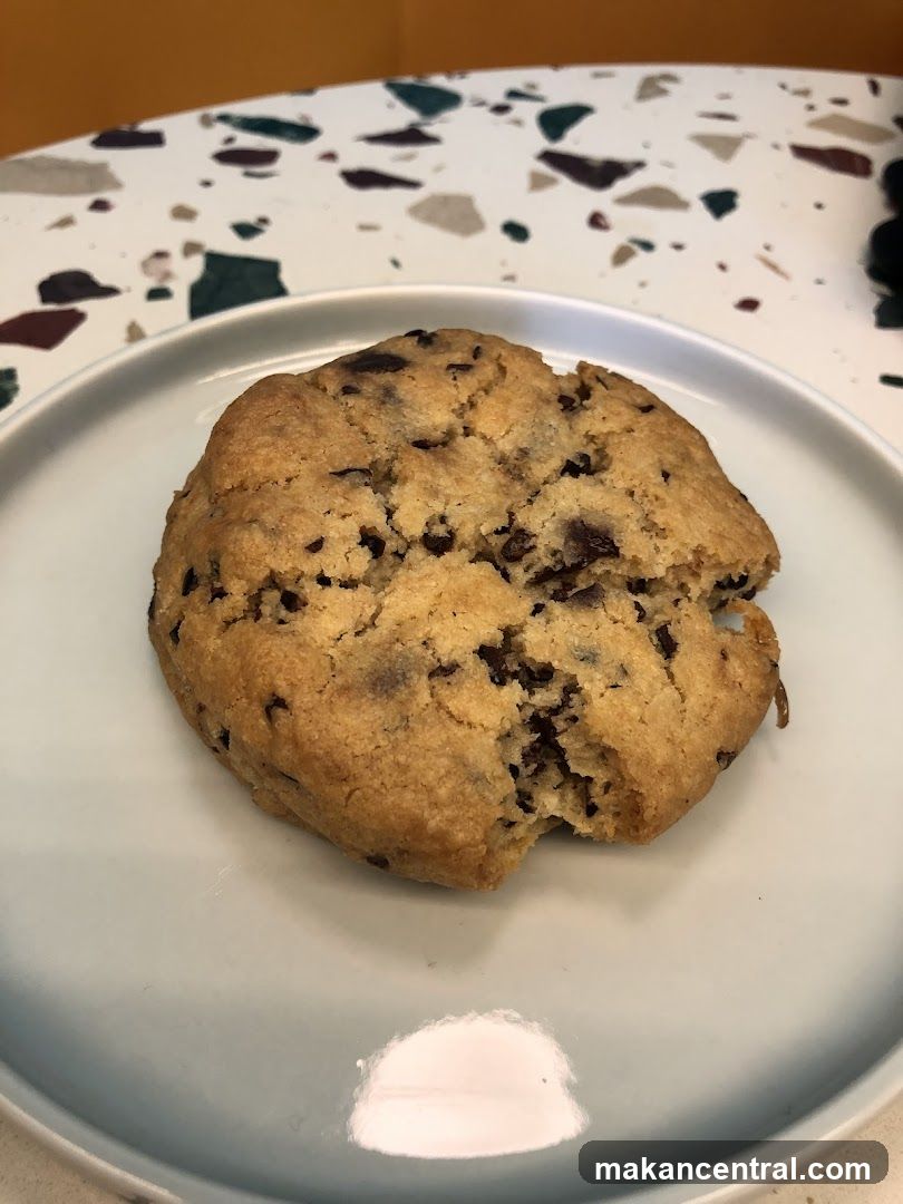 Chocolate Chip Cookie