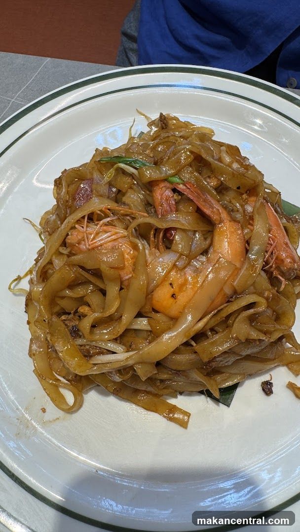 Stir-fried Noodles with Shrimp