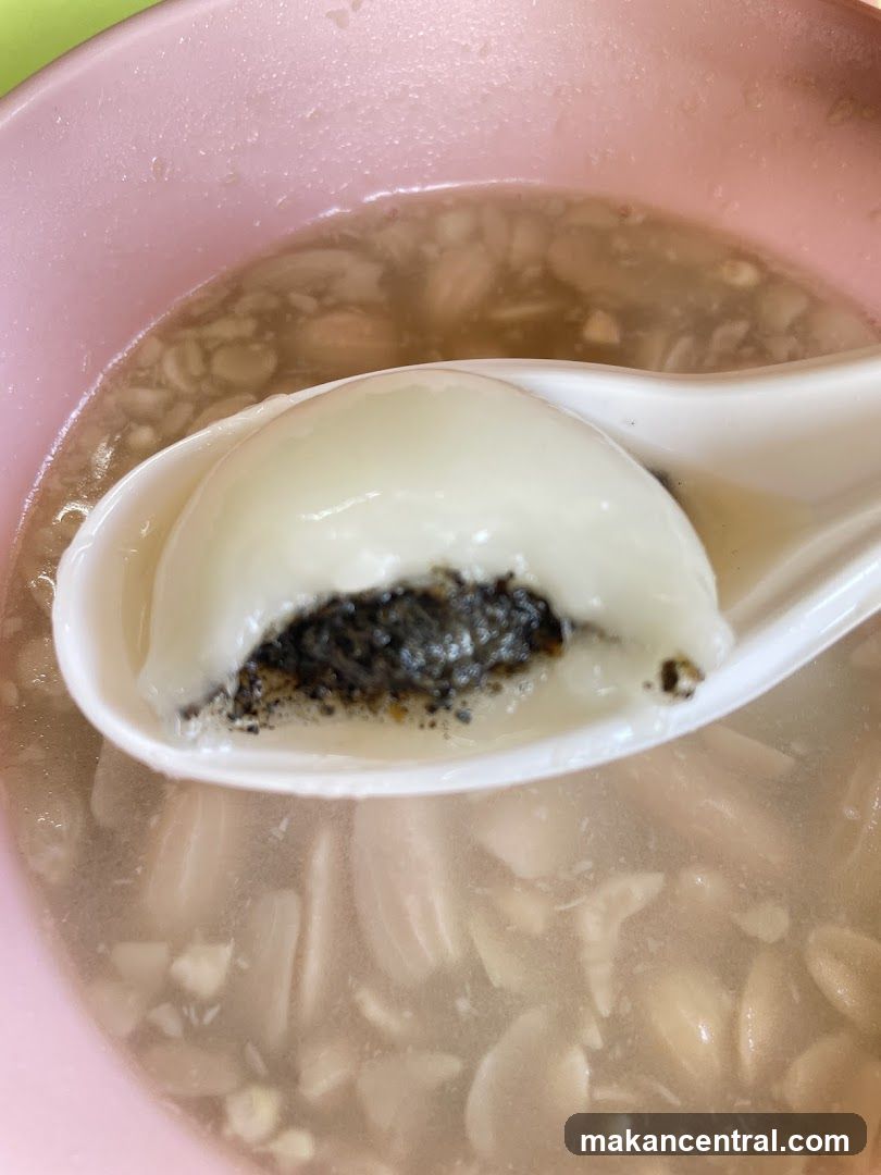 Black Sesame Tang Yuan