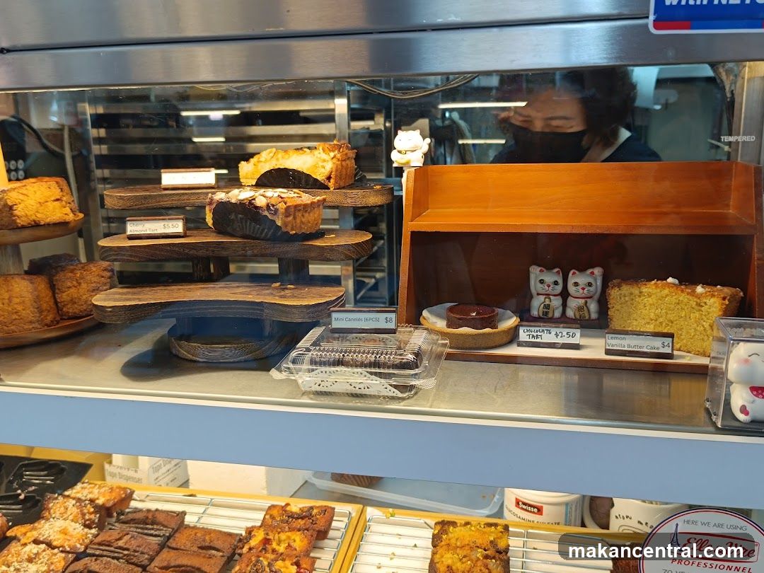 Dessert Display
