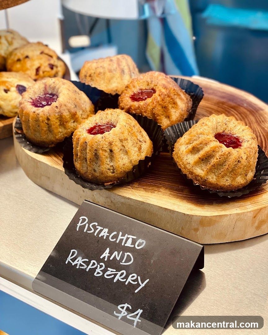 Pistachio and Raspberry Muffins