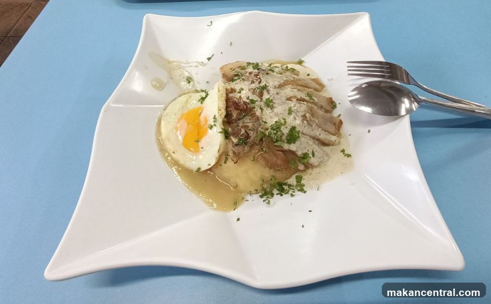 Sliced Meat with Egg and Sauce