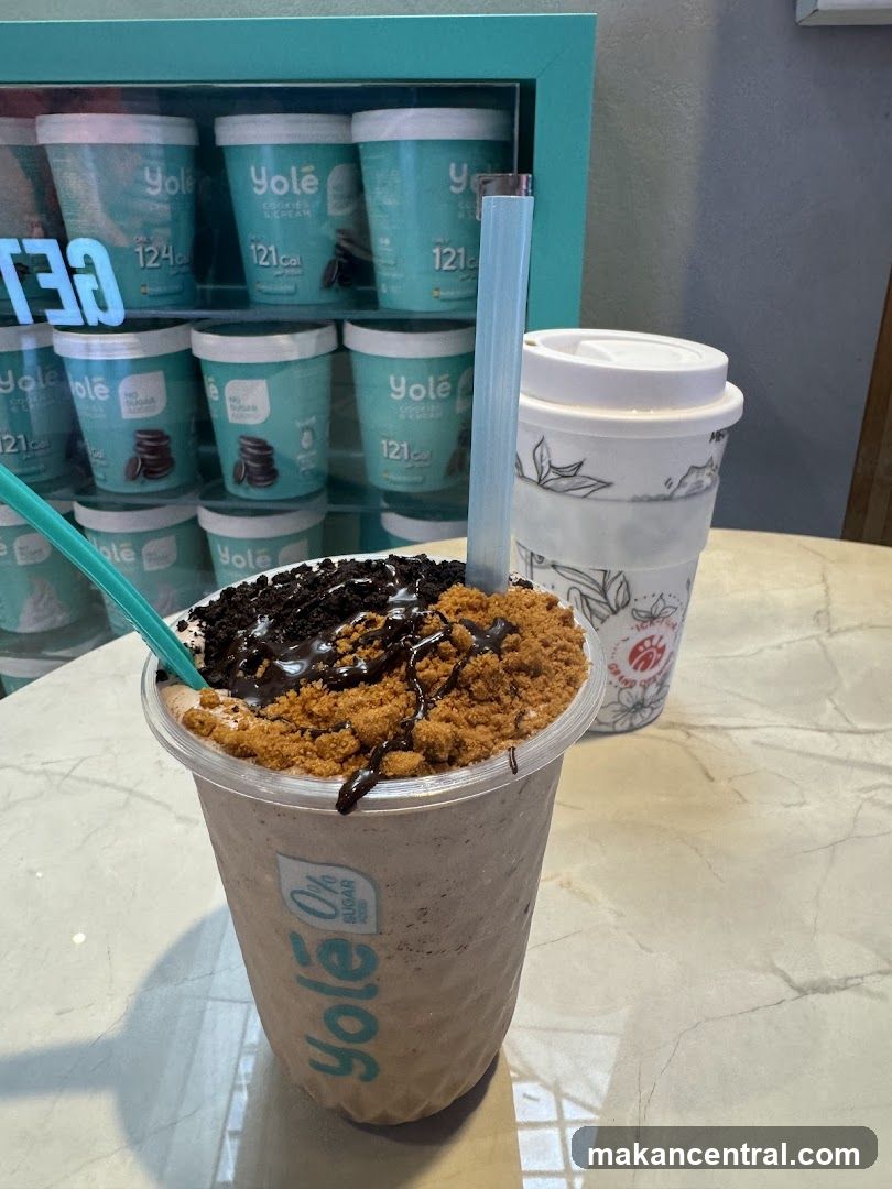 Dessert Drink with Toppings