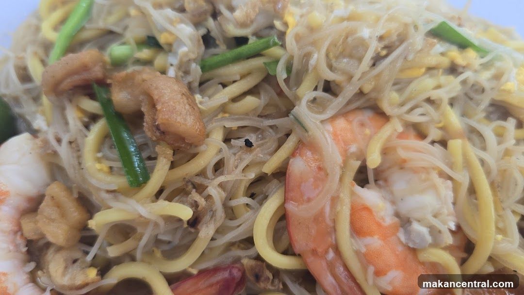 Noodles with Shrimp and Pork