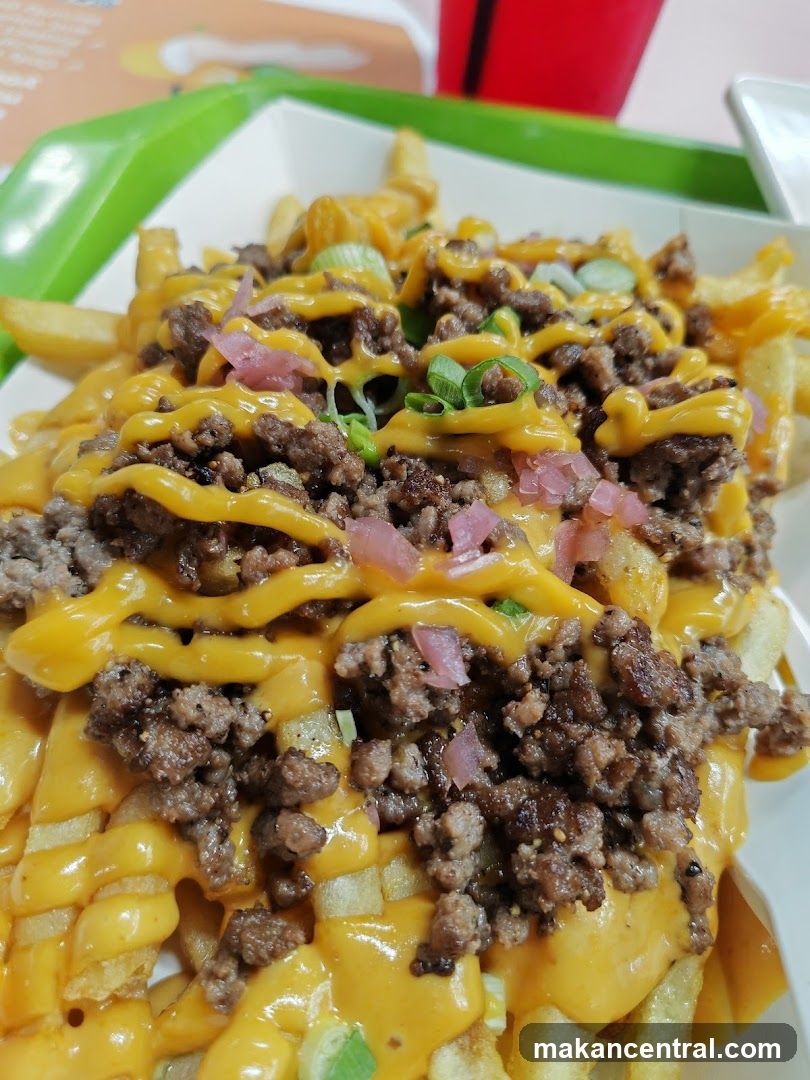 Cheesy Fries with Ground Beef