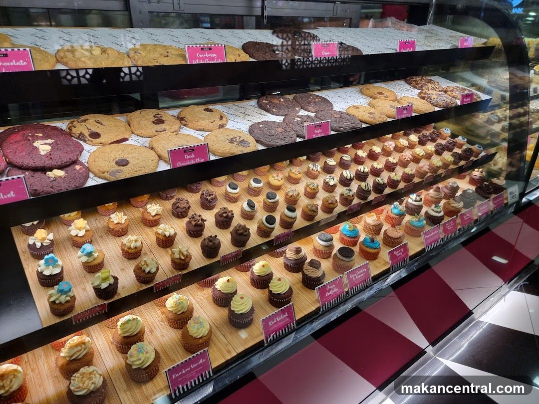 Dessert Display Case