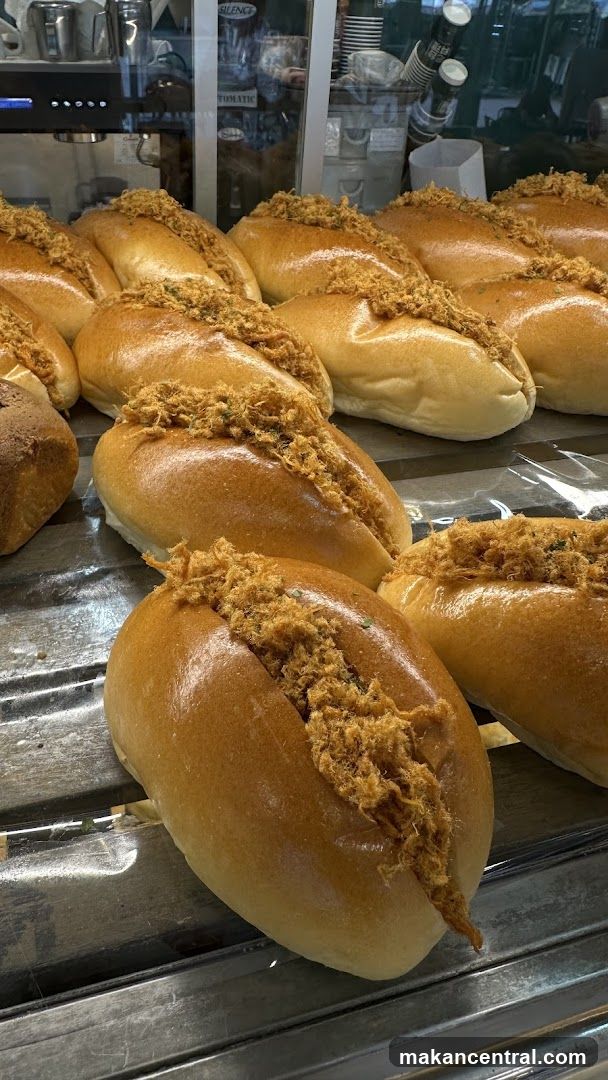 Bread with Shredded Meat Topping