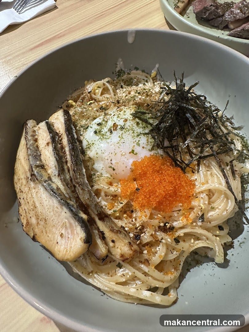 Pasta with Salmon and Egg