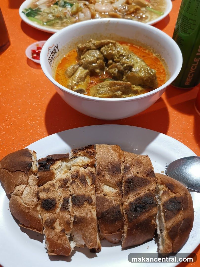 Curry Chicken with Bread