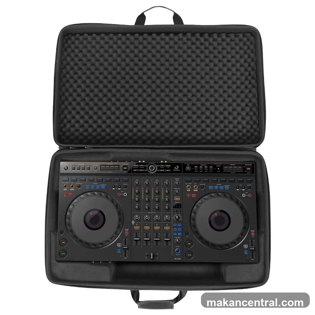 DJ Controller in Case