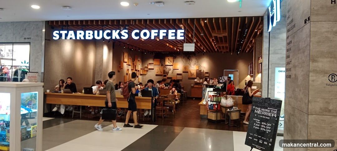 Starbucks Bugis+