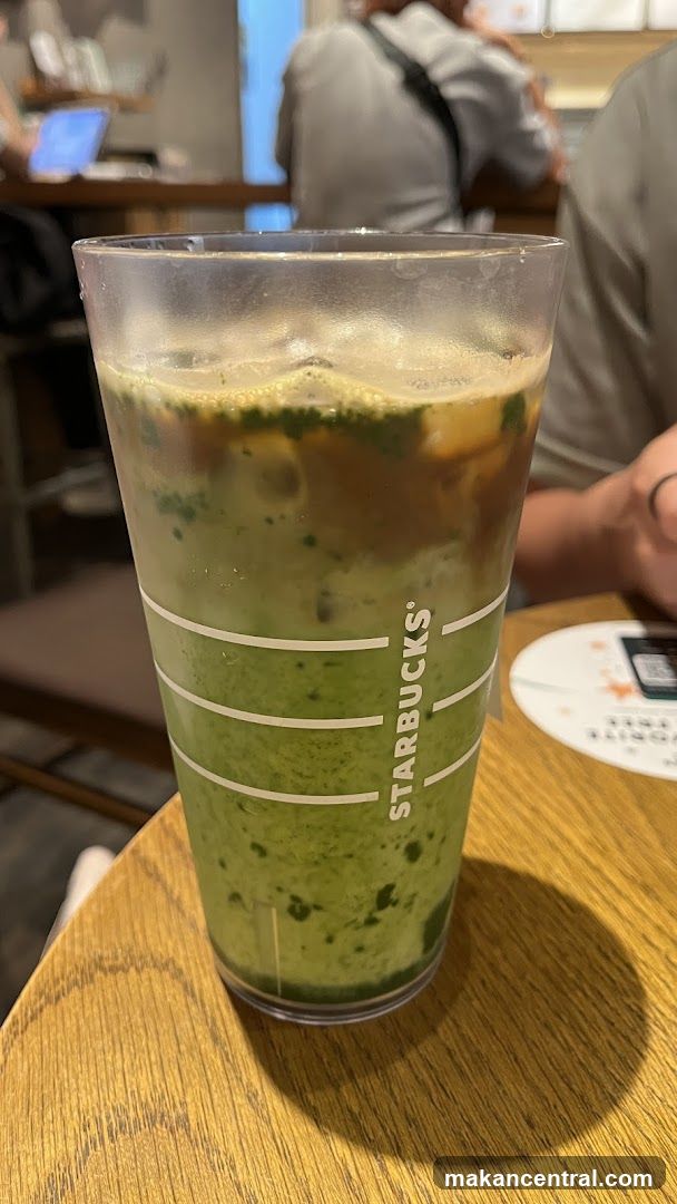 Iced Matcha Latte