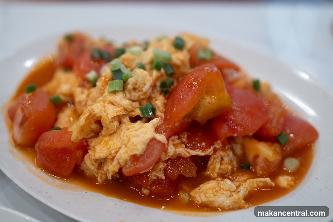 Scrambled Eggs with Tomatoes