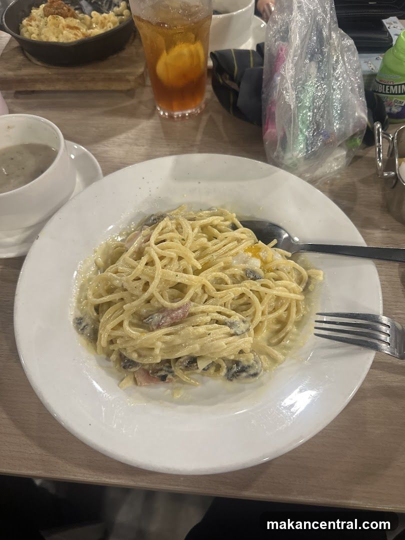 Spaghetti Carbonara with Side Dishes