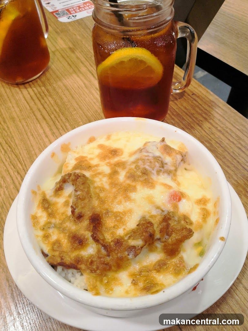 Baked Rice with Cheese and Iced Tea
