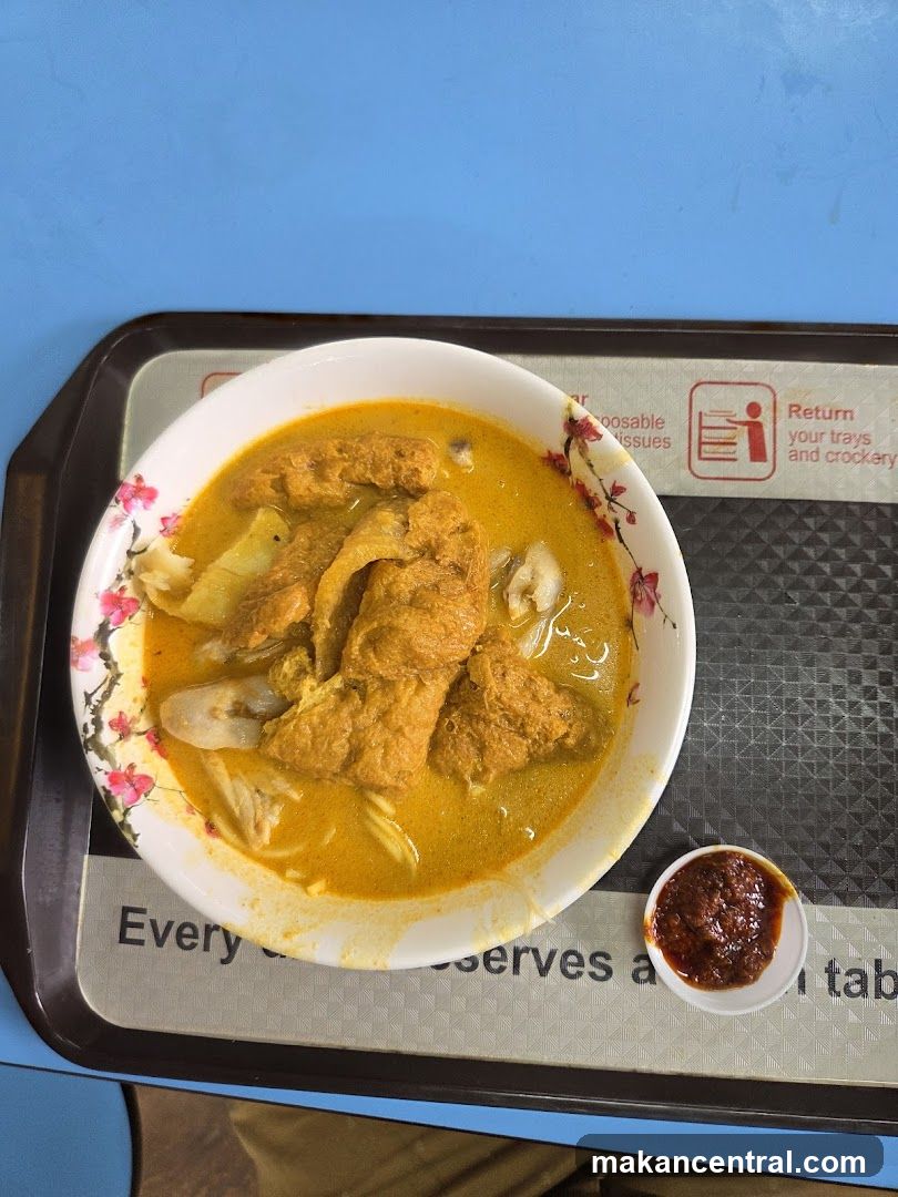 Curry Noodles with Chili Paste