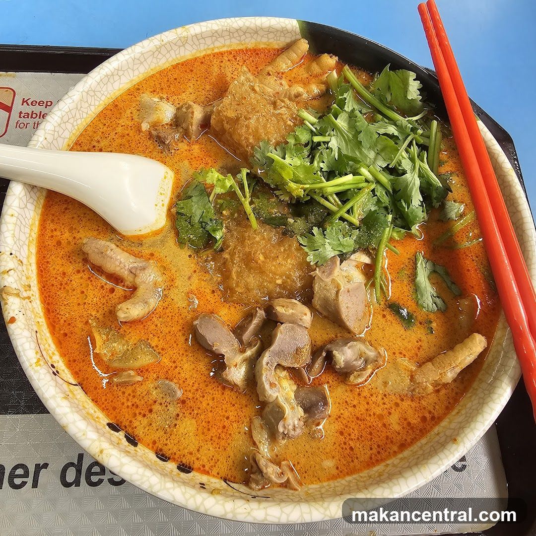 Spicy Noodle Soup with Offal