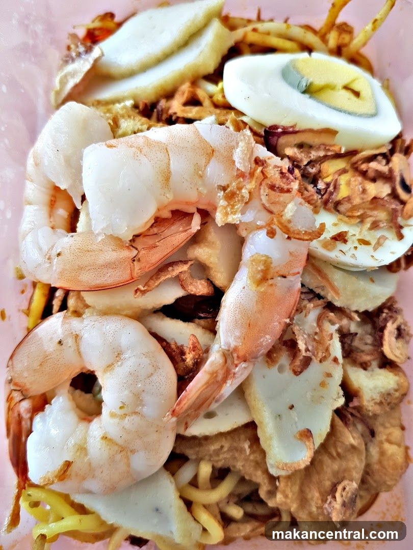 Shrimp and Noodles Dish