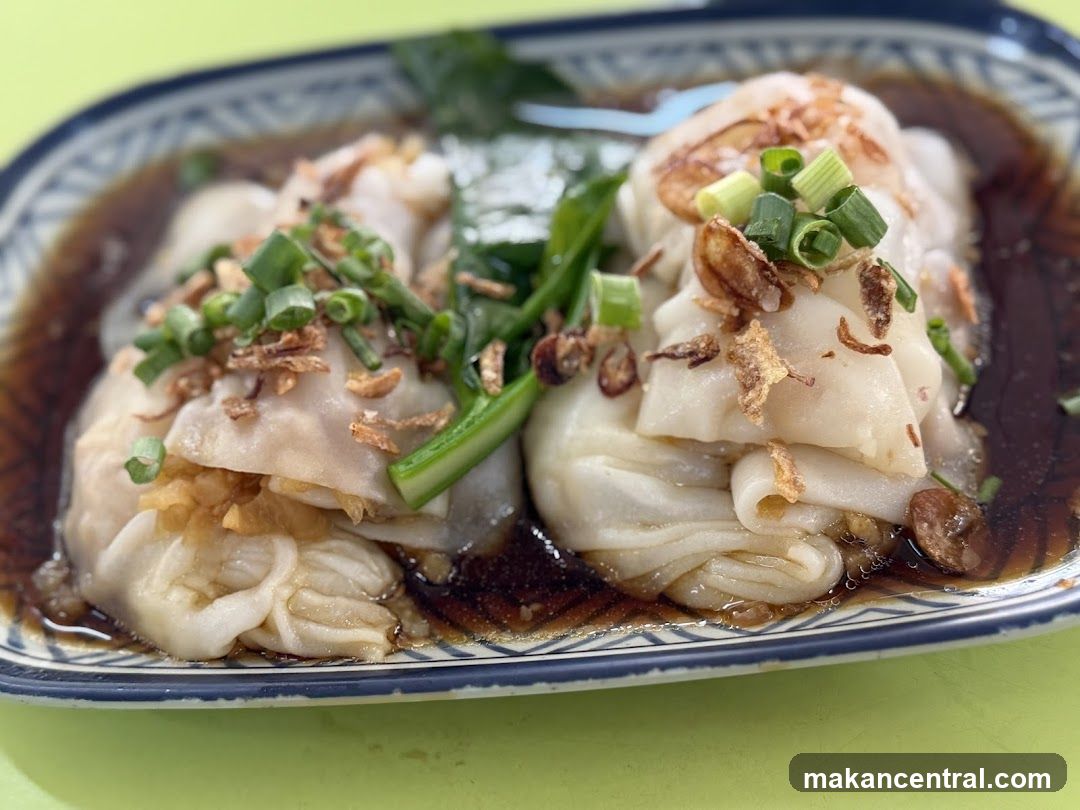 Steamed Rice Rolls with Toppings