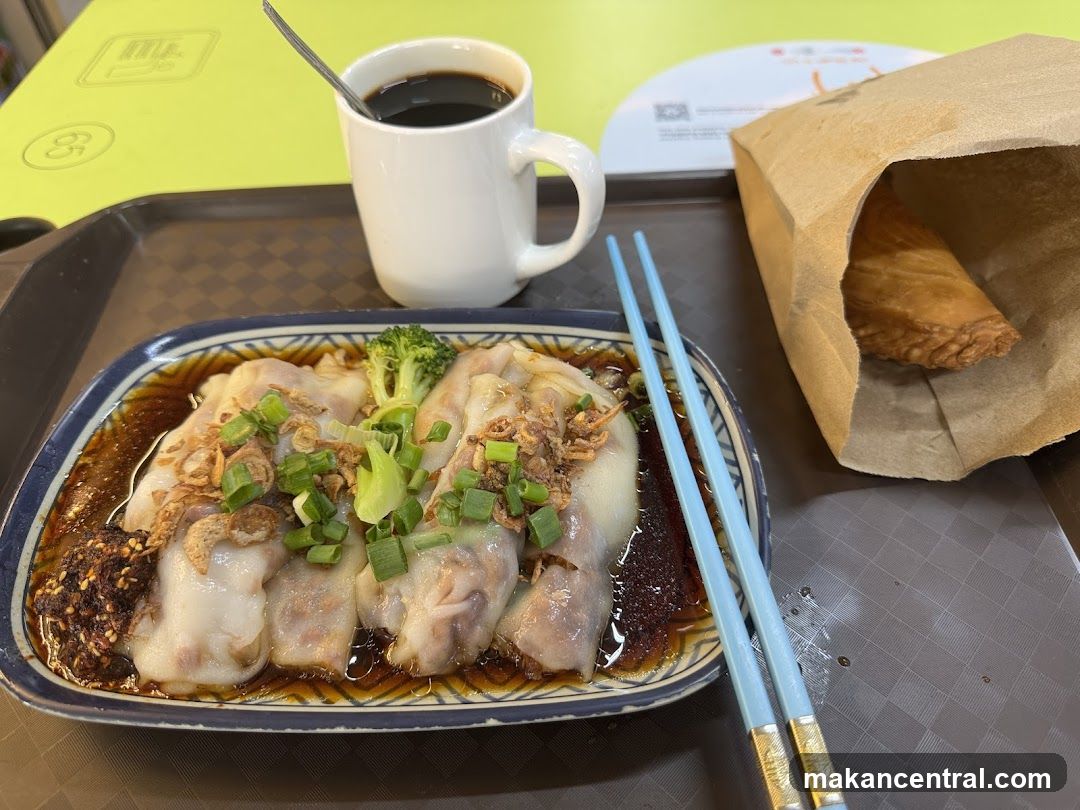 Food Tray with Rice Rolls and Pastry