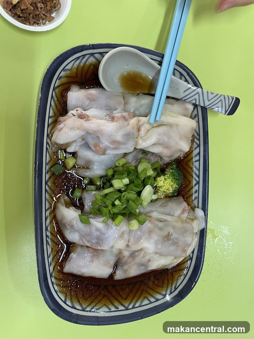 Steamed Rice Rolls with Toppings