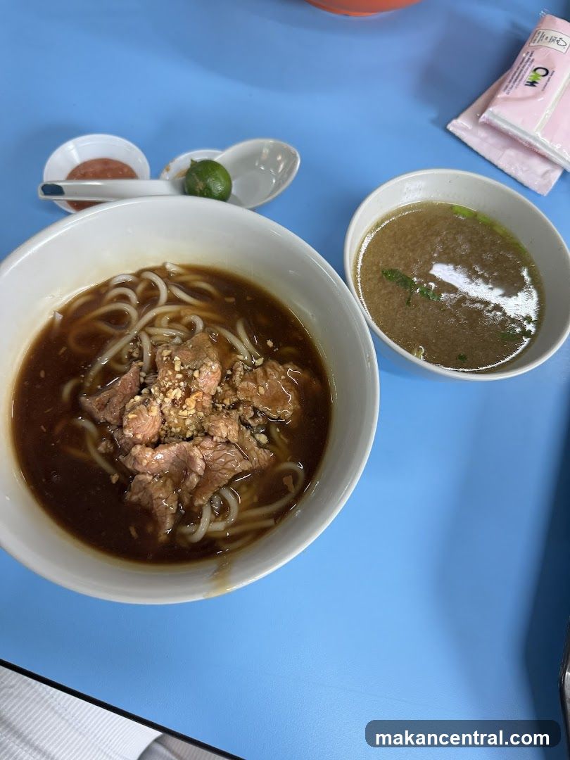 Beef noodle soup with side broth