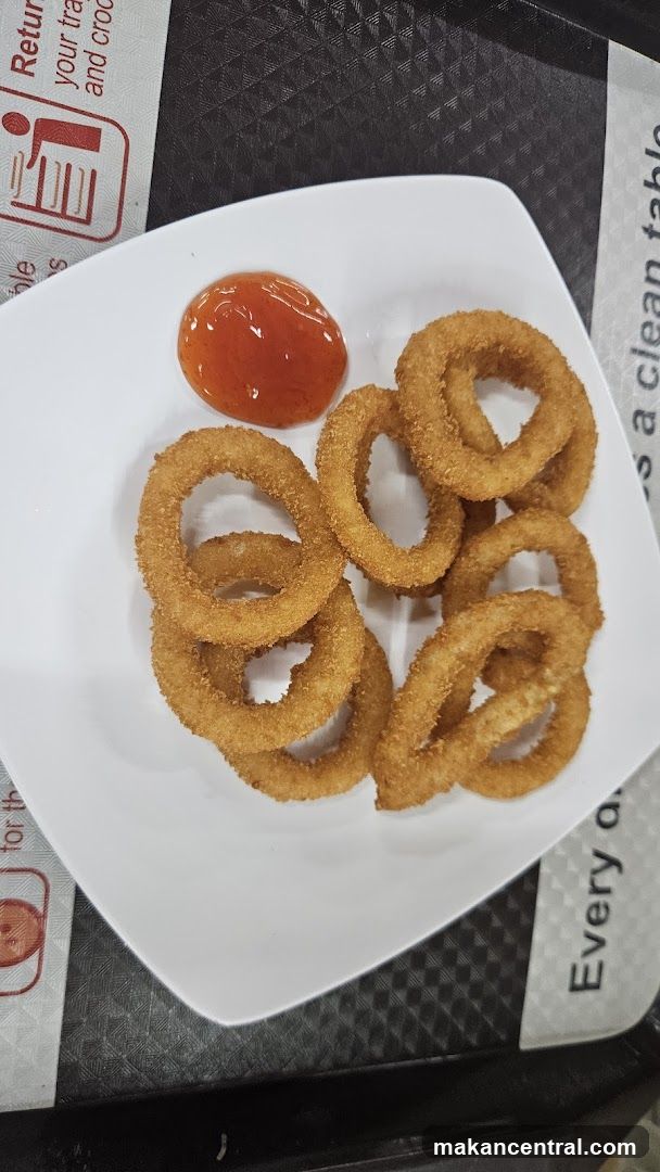 Onion Rings with Sauce
