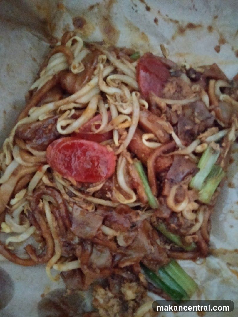 Stir-fried noodles with vegetables