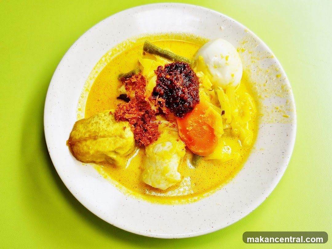 Lontong Dish