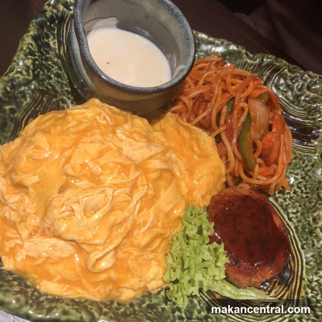 Omurice with Spaghetti and Patty