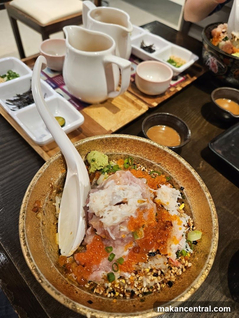 Seafood Donburi