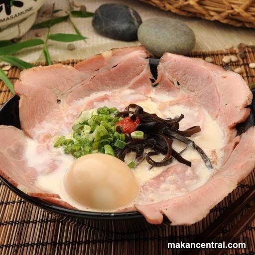 Ramen Champion Bugis+ (Homemade Noodle Ramen )