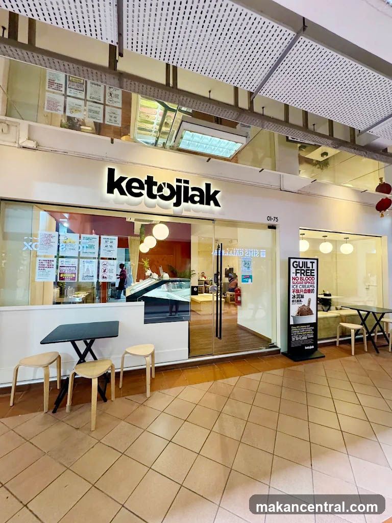 Ketojiak Ice Creams, Waffles & Bakes