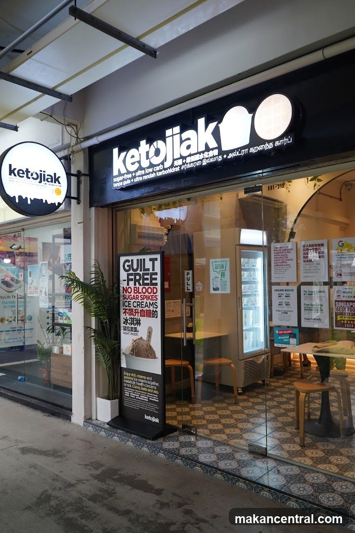 Ketojiak Ice Creams, Waffles & Bakes