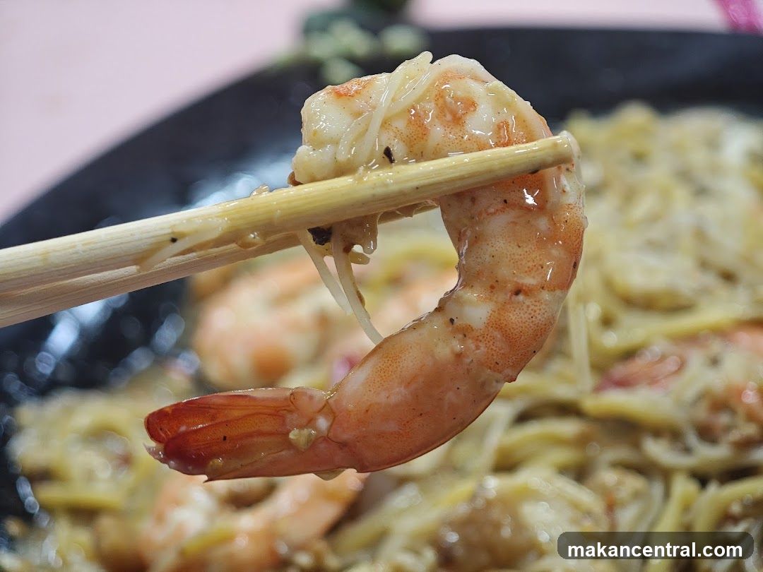 Shrimp and Noodles