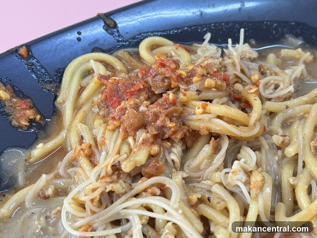 Noodles with Toppings