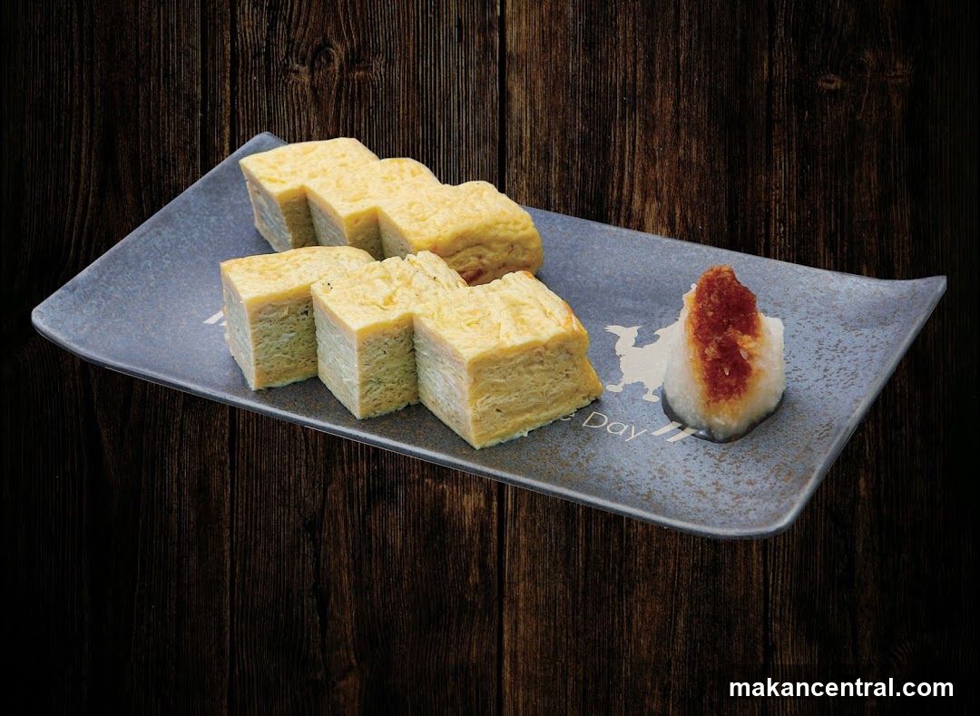Tamagoyaki on a Plate