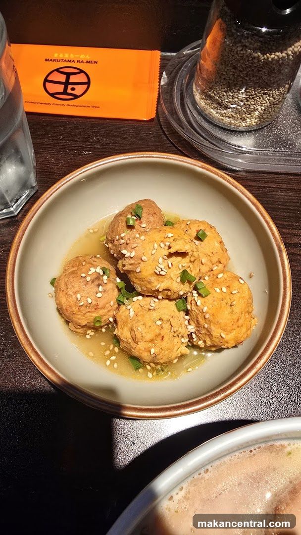 Meatballs with Sesame Seeds and Scallions