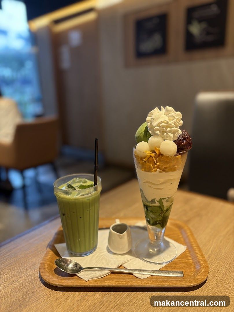 Matcha Parfait and Drink